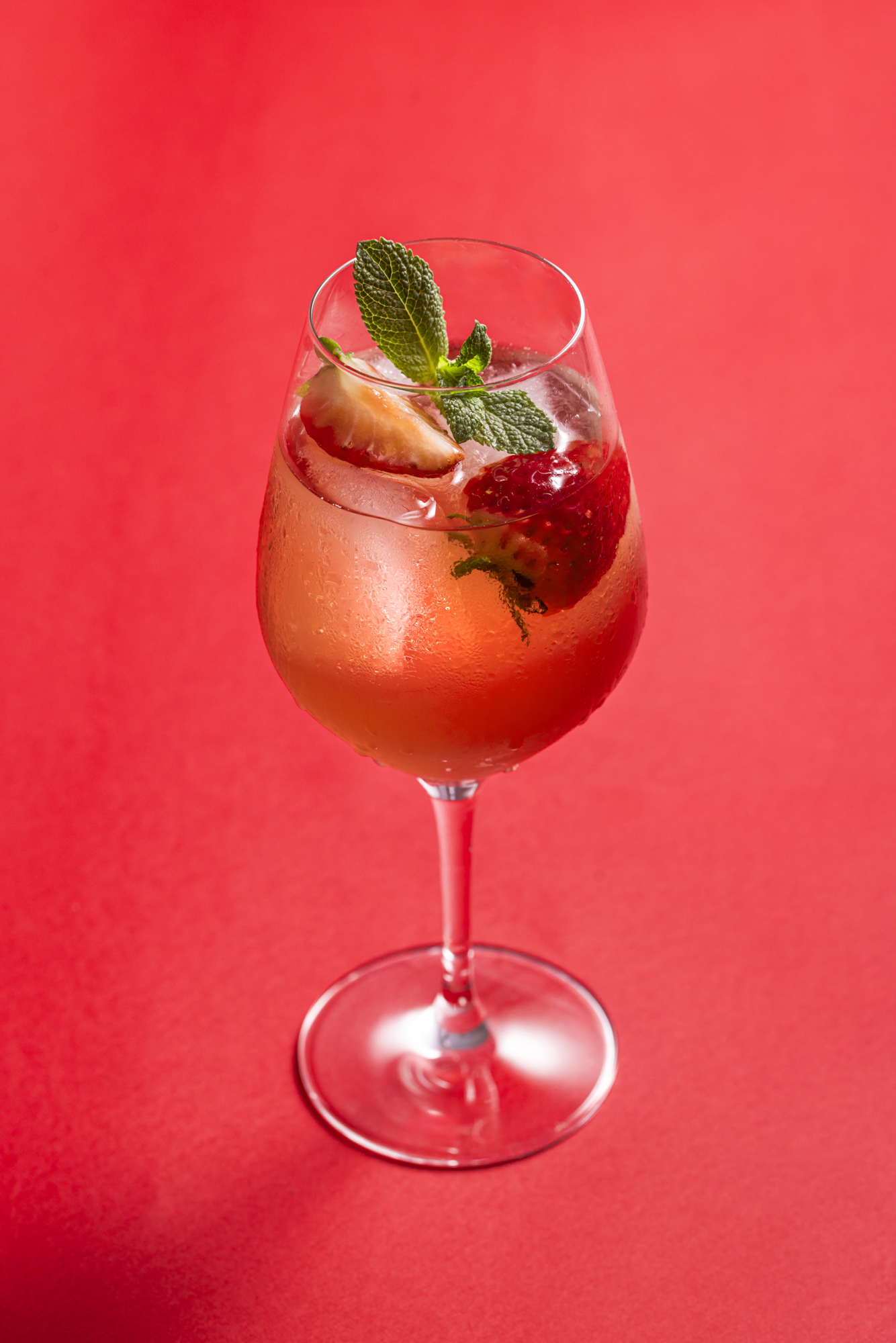 VERRE NEO SPRITZ FRAISE RHUBARBE